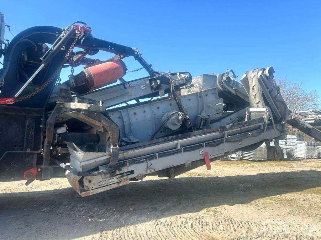 GIPO R100 FDR GIGA 移动式破碎机