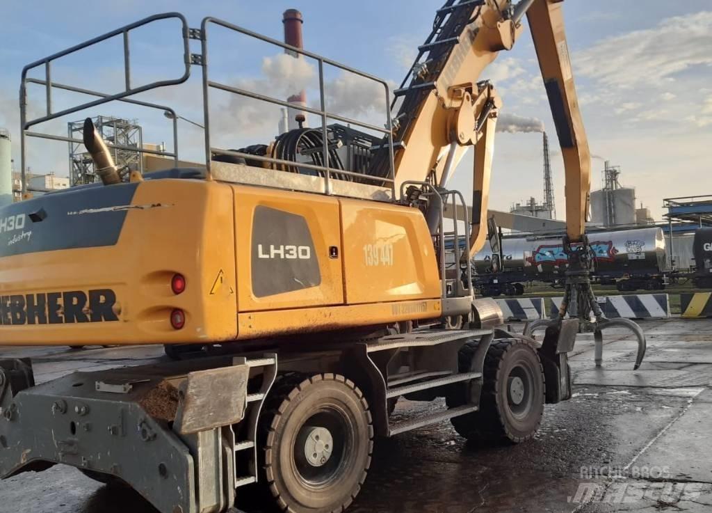 Liebherr LH 30 M 工业挖掘机