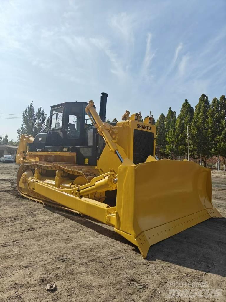 Shantui SD 32 履带式推土机