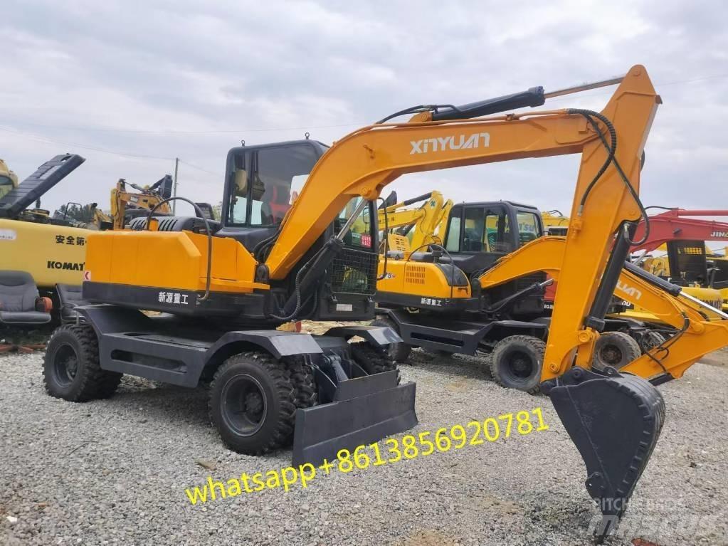 Xinyuan XYB75 轮式挖掘机