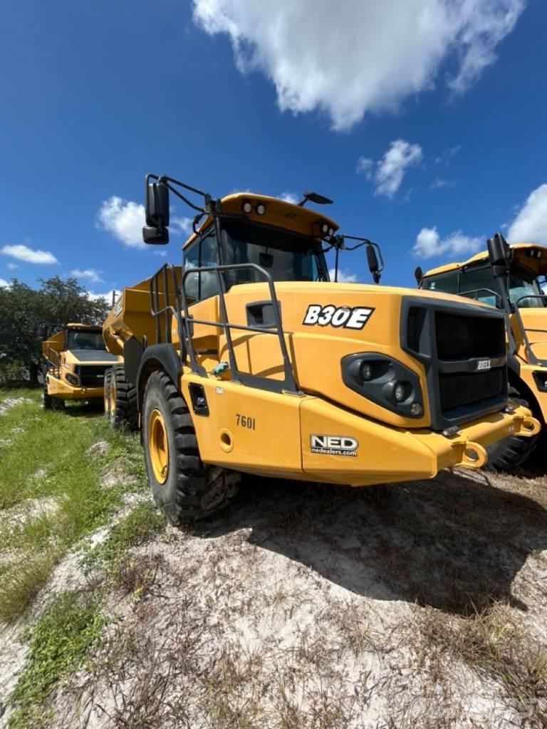 Bell B30E 铰接式自卸车