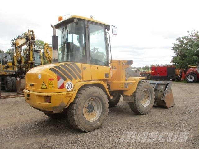 Volvo L 30 B 轮式装载机