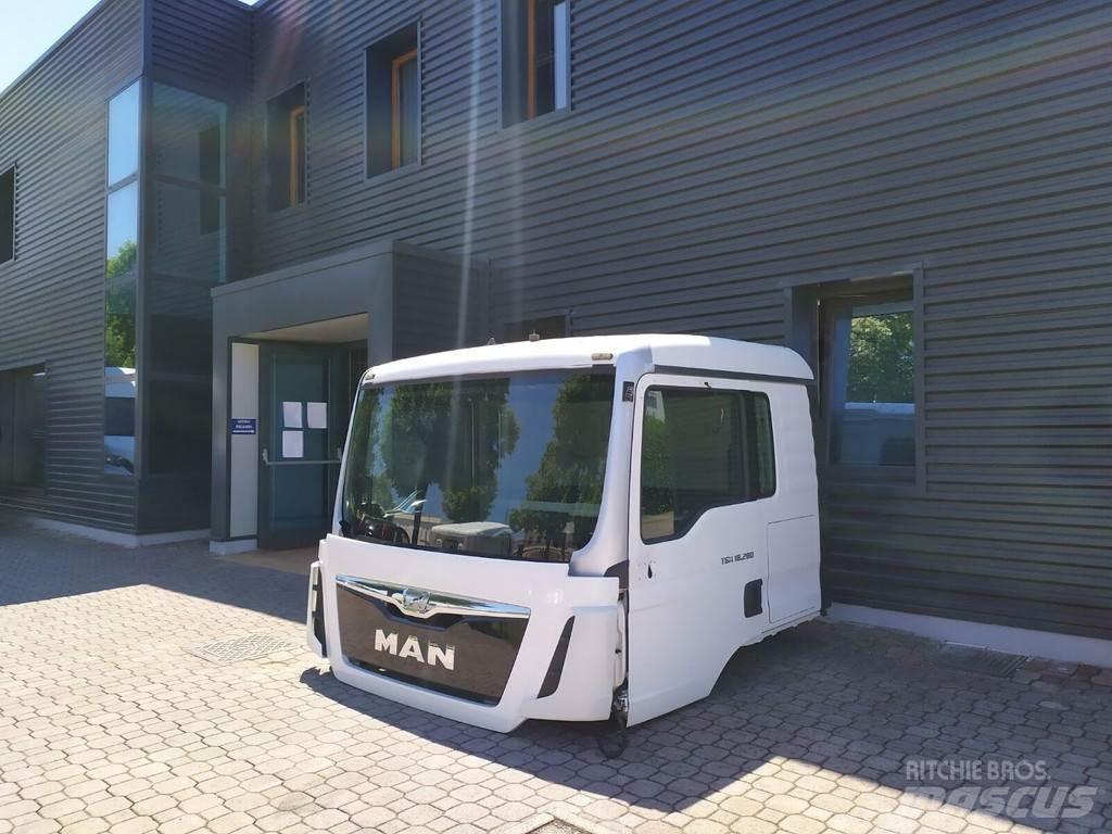 MAN TGS EURO 6 驾驶室与内部
