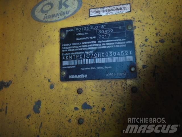 Komatsu PC1250LC-8 履带挖掘机