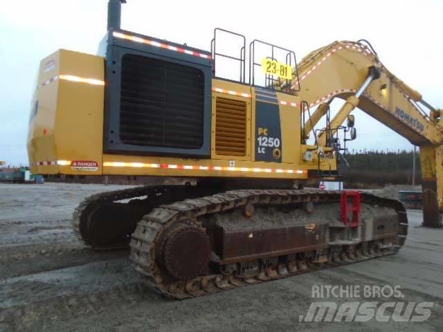 Komatsu PC1250LC-8 履带挖掘机