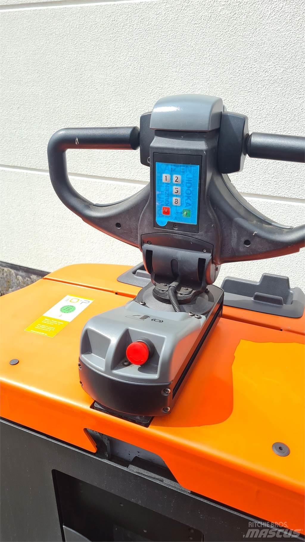 Toyota OSE 250 低架装载机