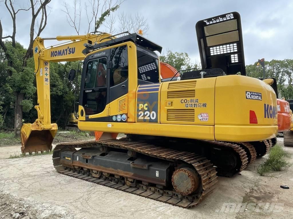 Komatsu PC 220-8 履带挖掘机
