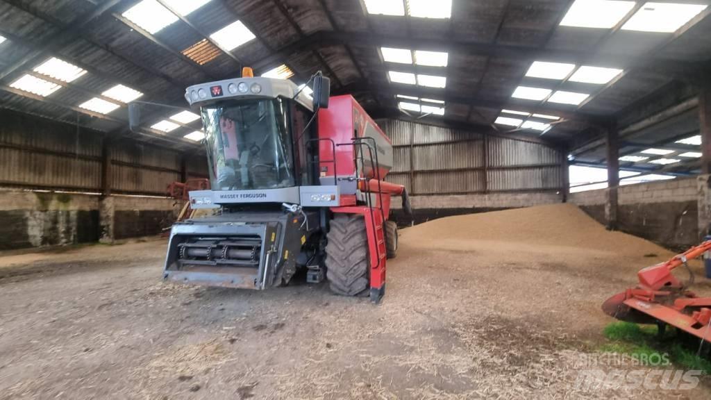 Massey Ferguson 7278 联合收割机