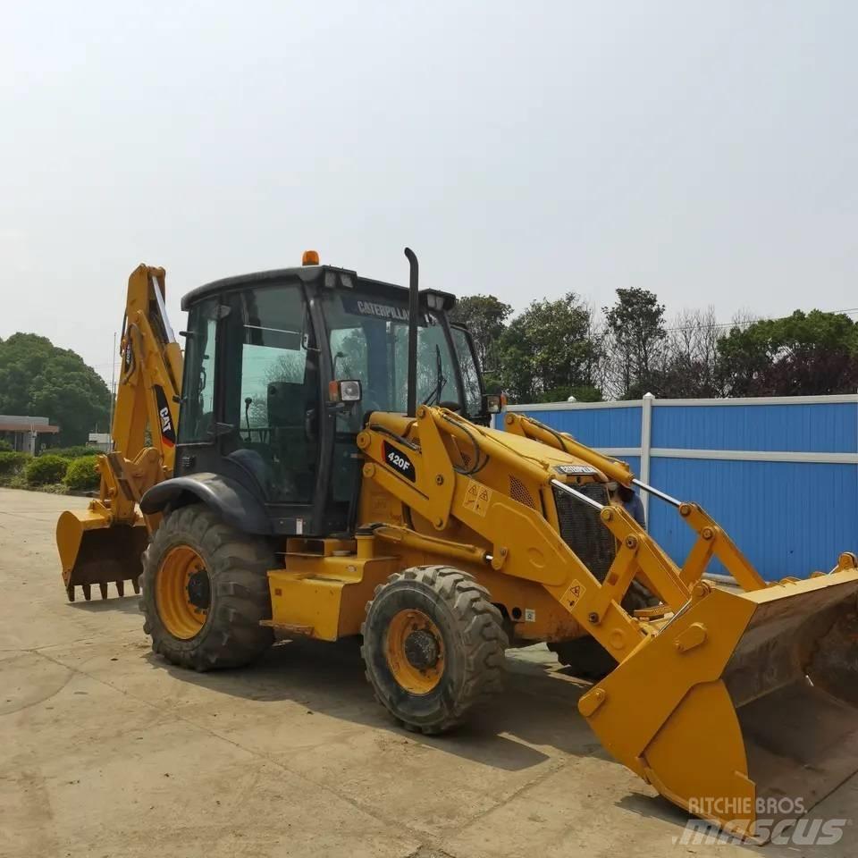 CAT 420 F 反铲装载机