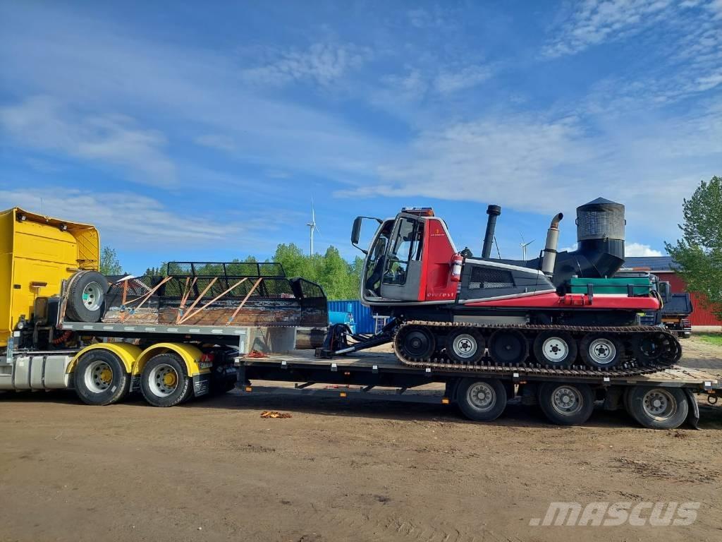 Prinoth Everest 铲雪车