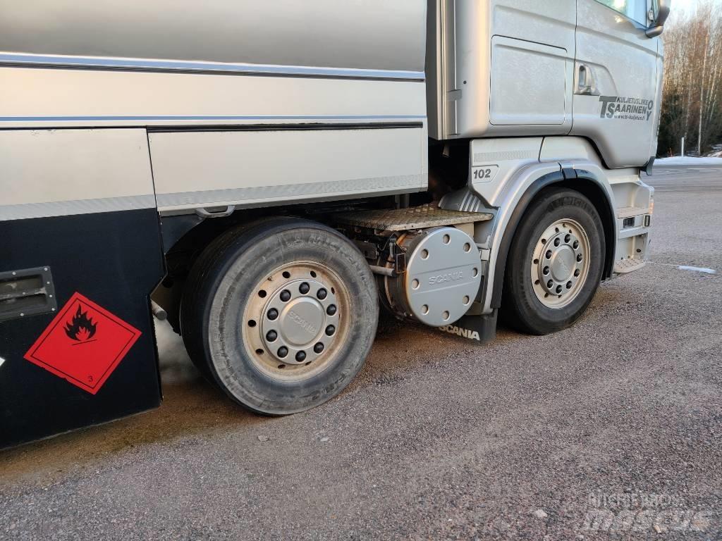 Scania R 730 油罐车