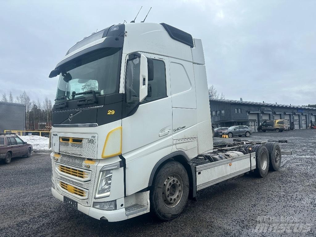 Volvo FH13 540 6x2*4 平板车
