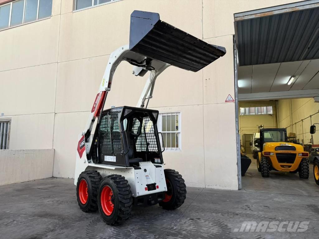 Bobcat S 130 滑移装载机