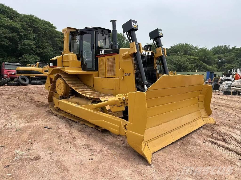 CAT D8R 履带式推土机