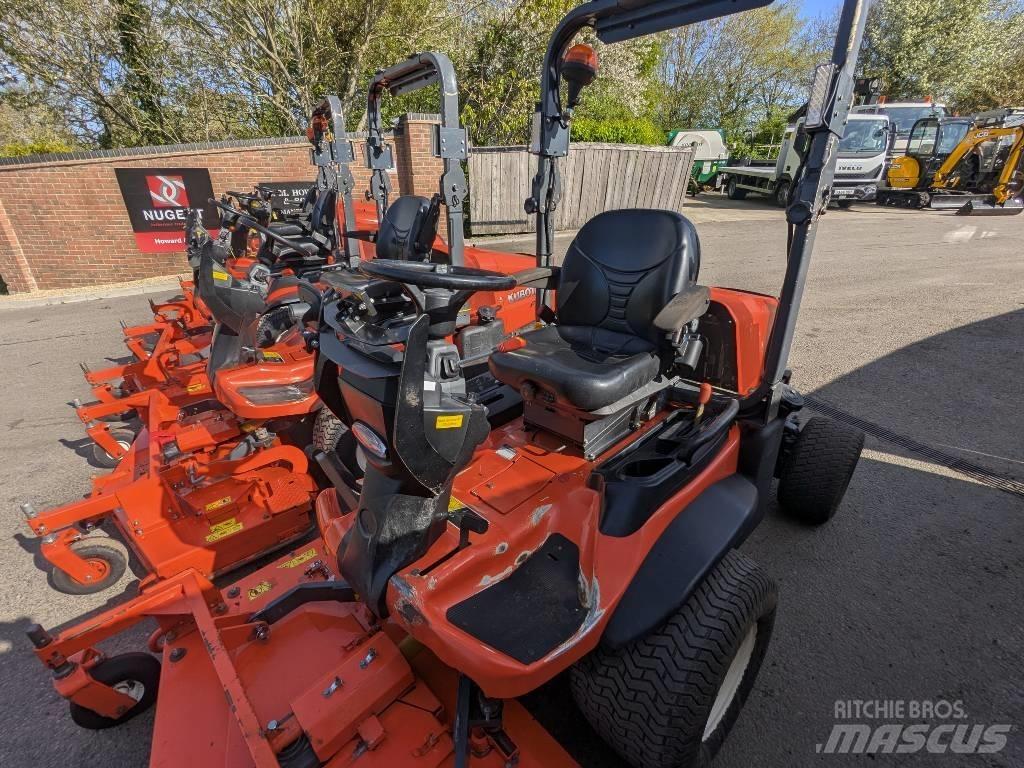 Kubota F 3890 骑乘式割草机