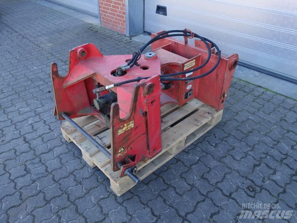 Manitou MTH 180 伸缩臂叉装车|叉装车