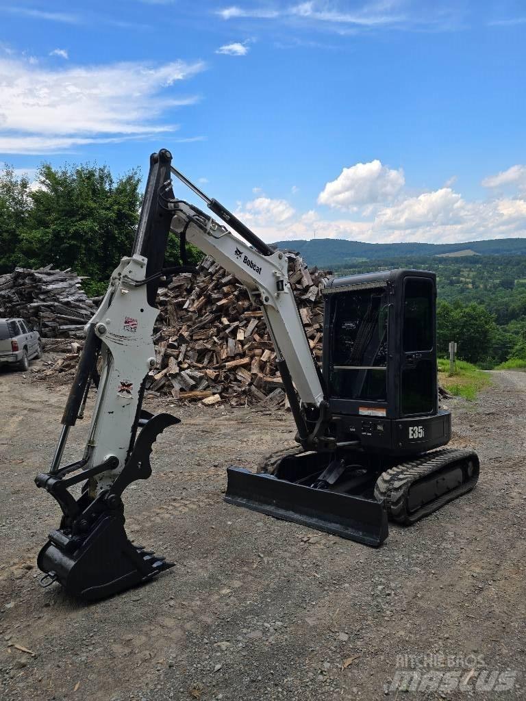 Bobcat E 35 小型挖掘机