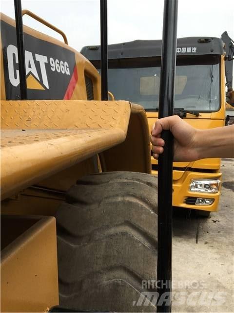 CAT 966G 轮式装载机