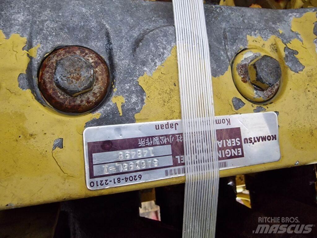 Komatsu SA6D95L-1 发动机