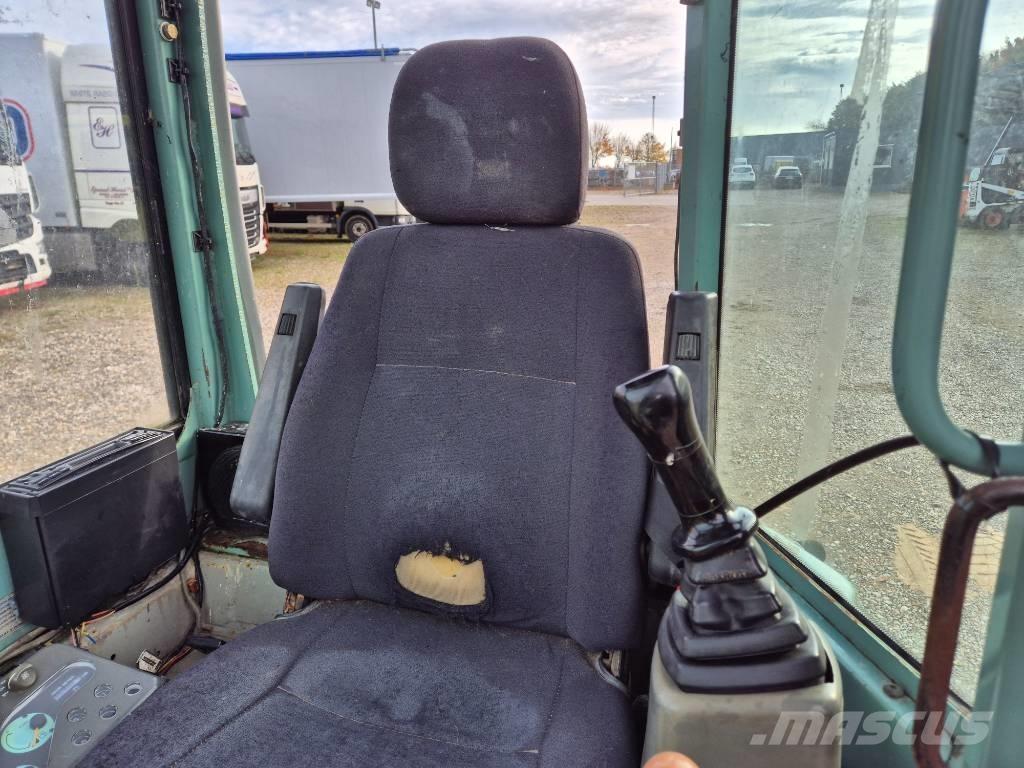 Yanmar Vio 25 小型挖掘机