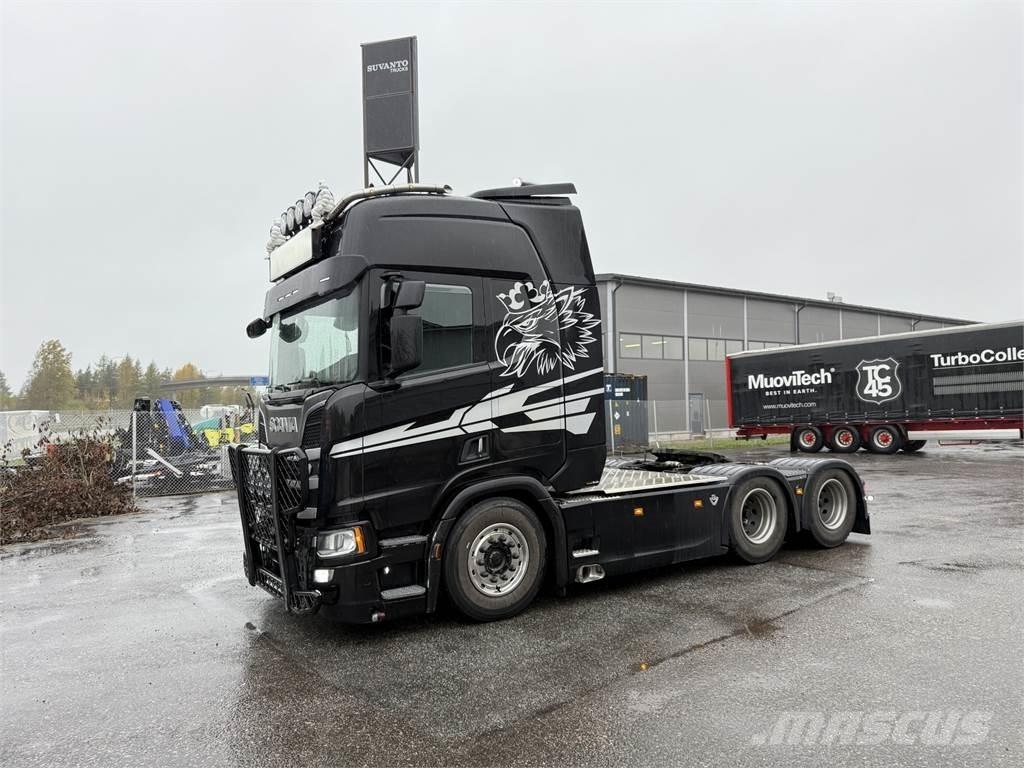 Scania R650 6X4 牵引车