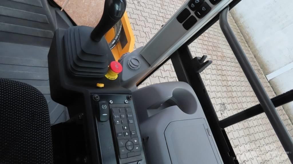 Volvo SD 135 B 单轮压路机