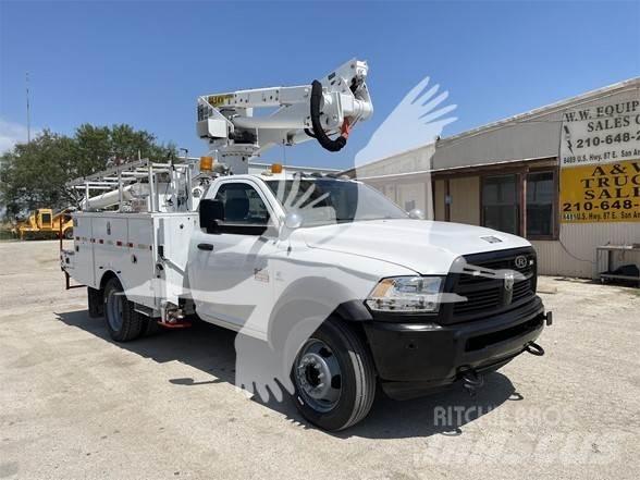 Altec AT37G 车载式高空作业车