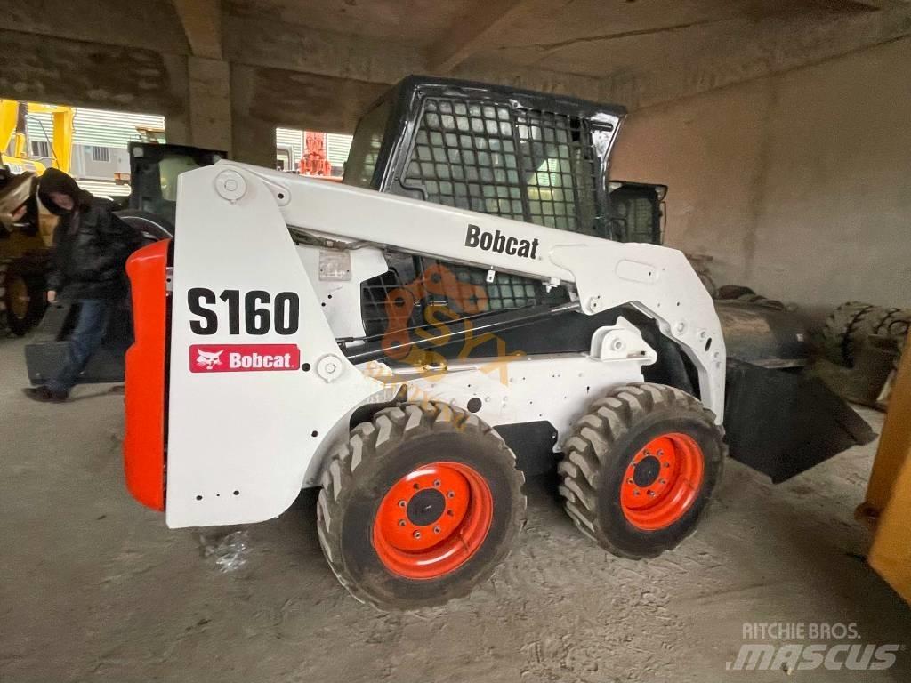 Bobcat S160 滑移装载机