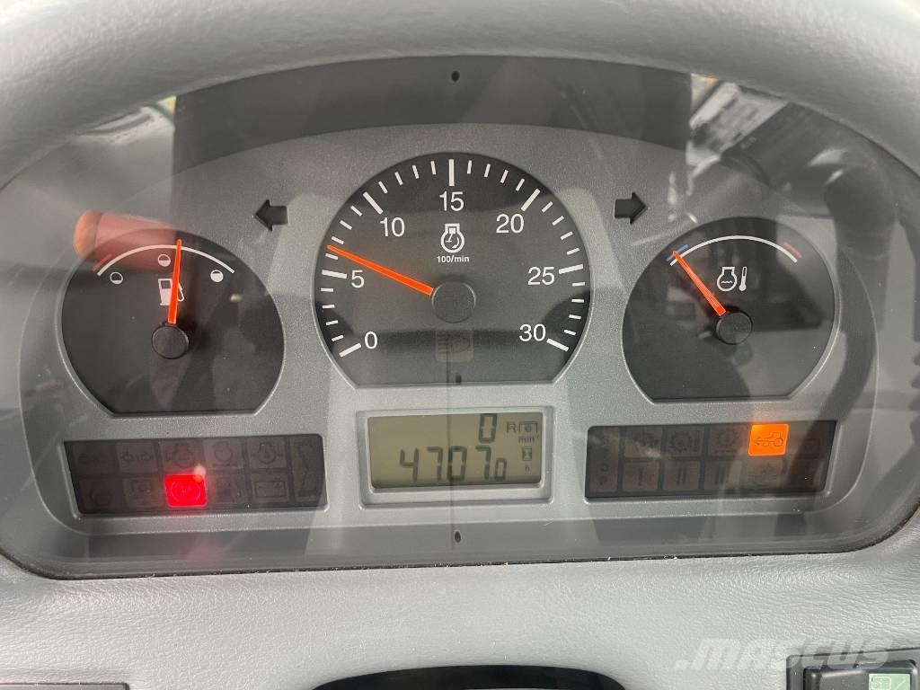 Valtra T 131 拖拉机/农用车