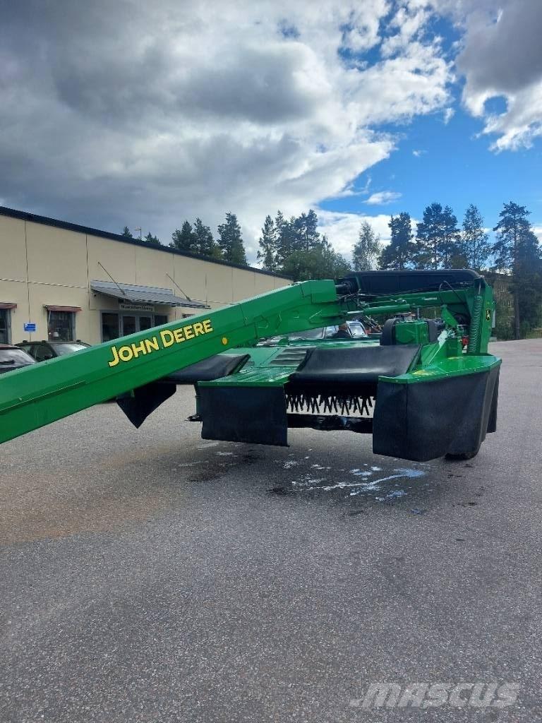 John Deere 735 割草调节装置