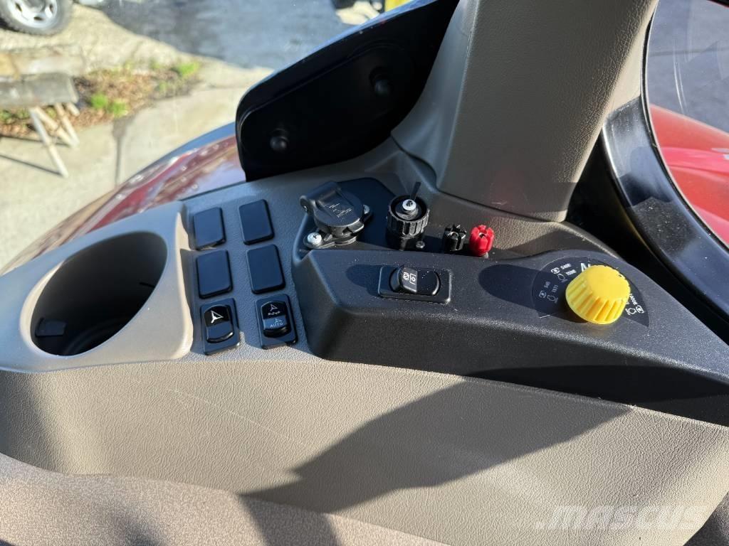 Case IH Puma 240 CVX 拖拉机/农用车