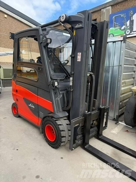 Linde E35HL 电动叉车