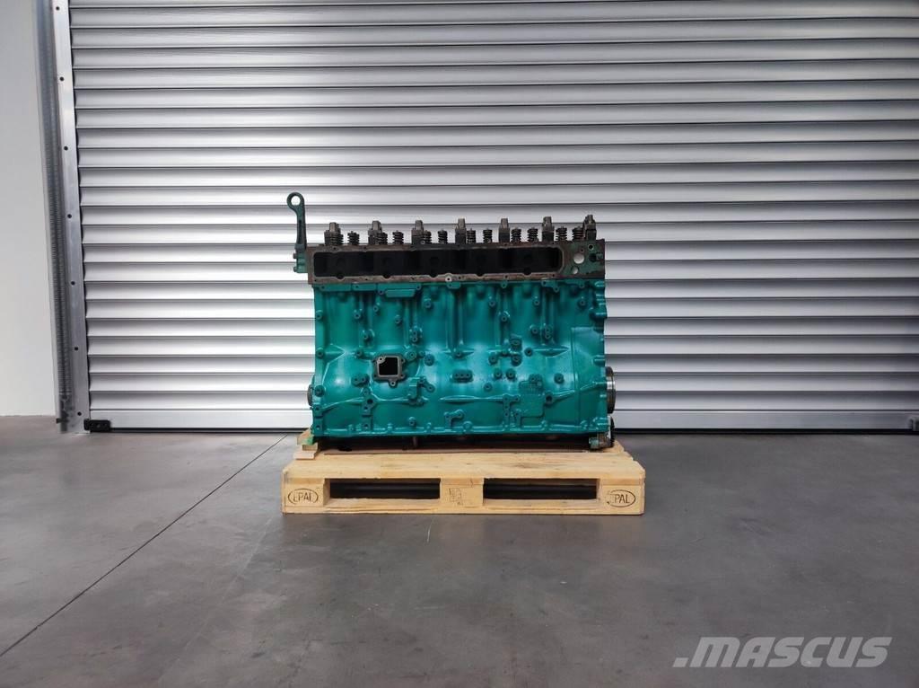 Volvo D13K 发动机