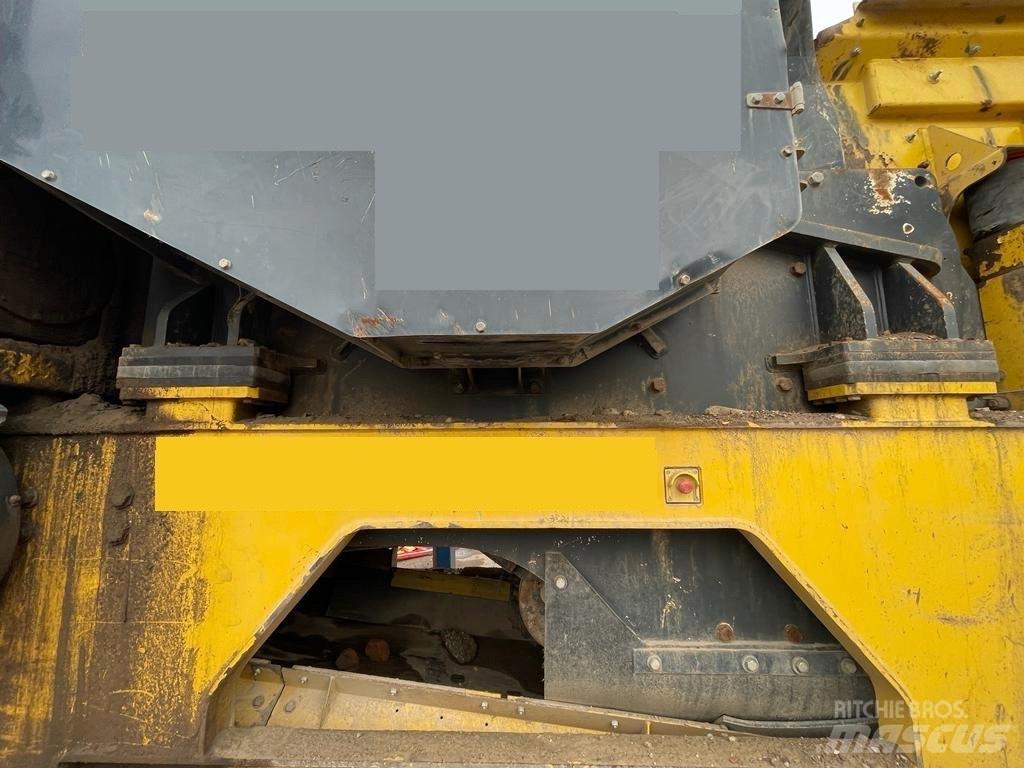 Keestrack B4 移动式破碎机