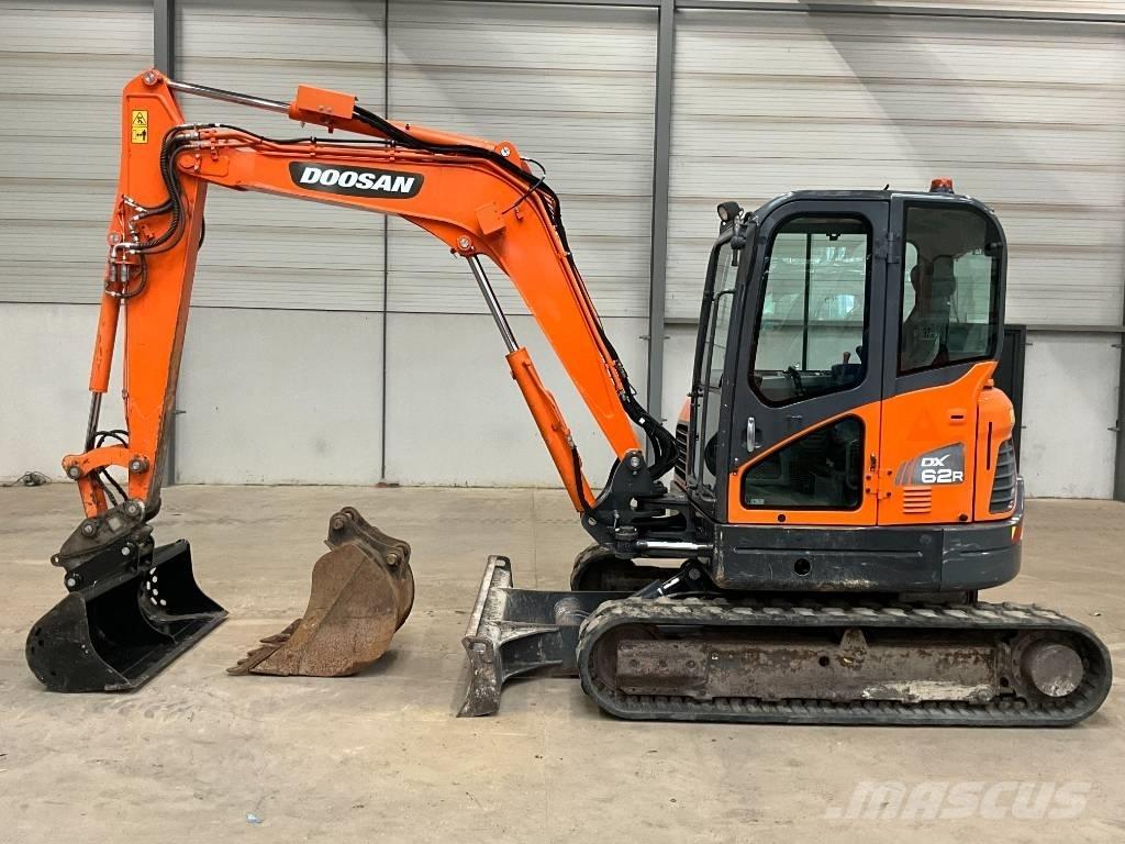 Doosan DX 62 R-3 小型挖掘机