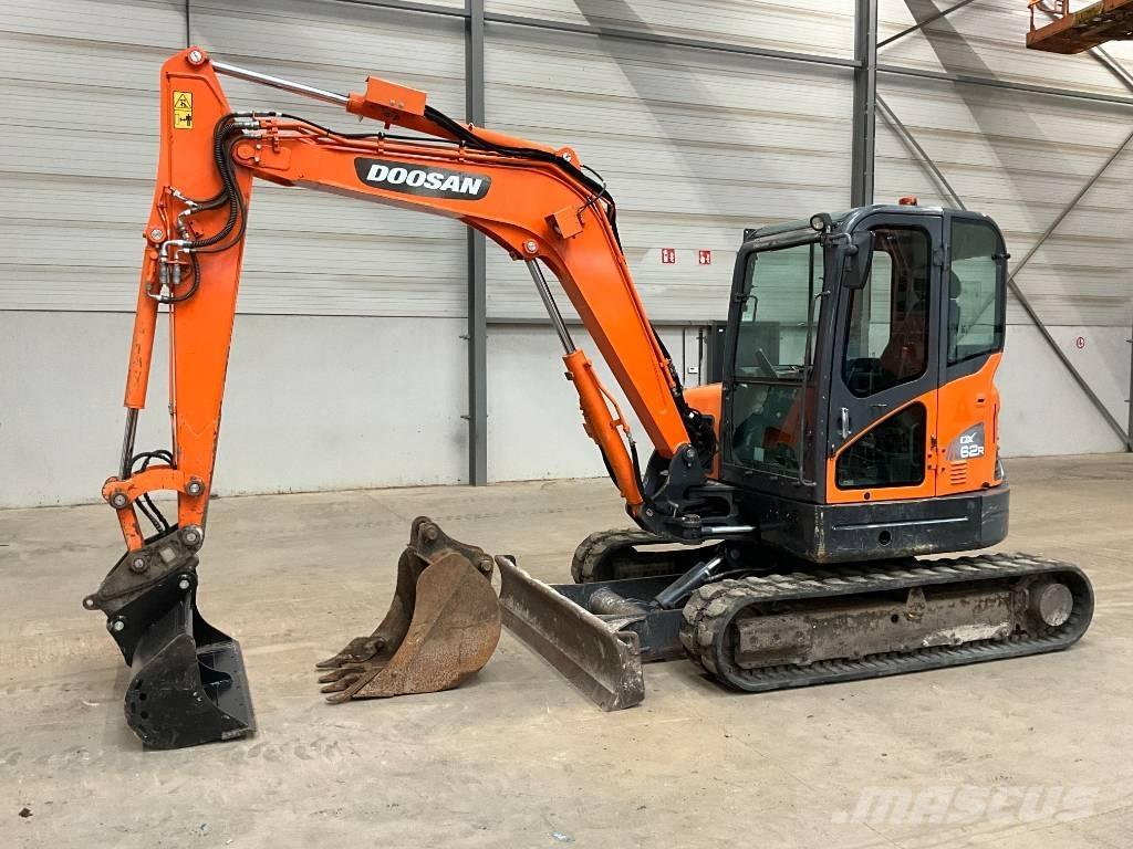 Doosan DX 62 R-3 小型挖掘机