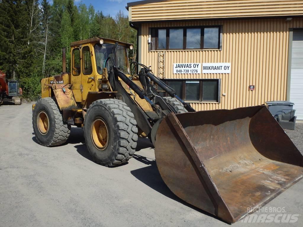 Volvo BM 4400 轮式装载机