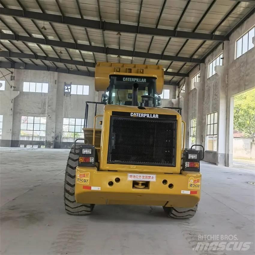 CAT 966H 轮式装载机