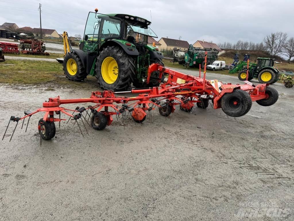 Kuhn Gf 10601 TO 犁耙和摊草机
