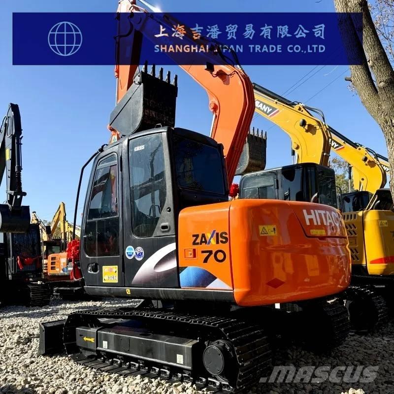 Hitachi ZX 70 小型挖掘机