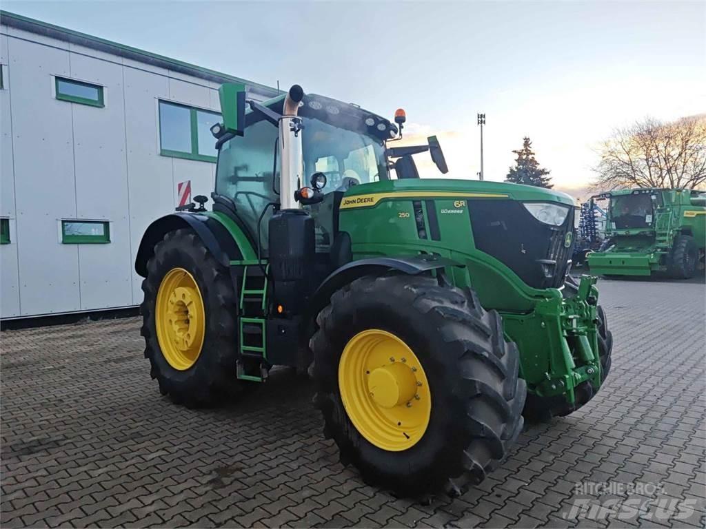 John Deere 6R 250 拖拉机/农用车