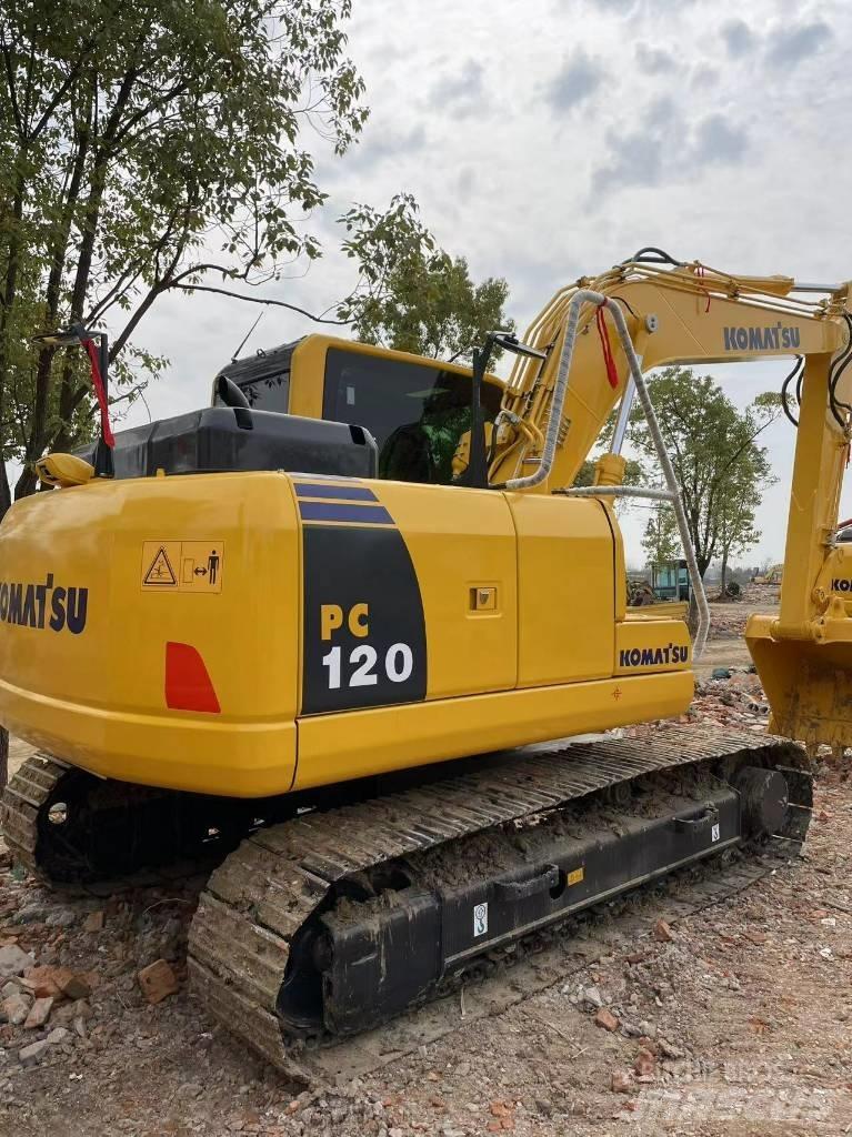 Komatsu 120-8 履带挖掘机
