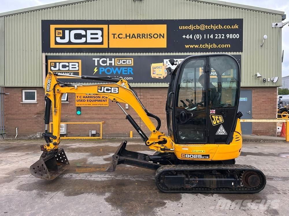 JCB 8025 小型挖掘机
