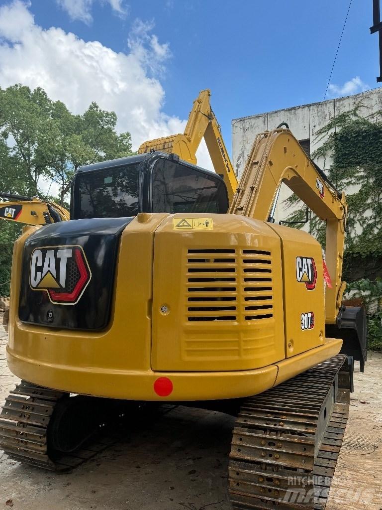 CAT 307 小型挖掘机