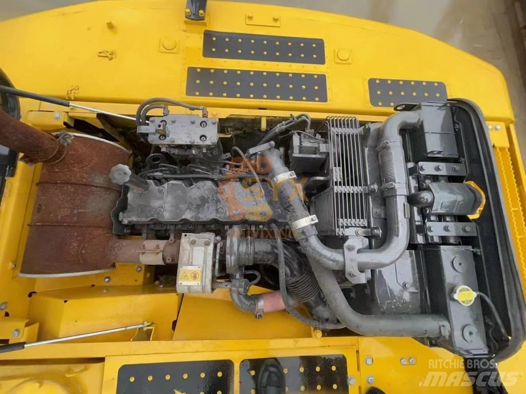 Komatsu PC 220-8 履带挖掘机