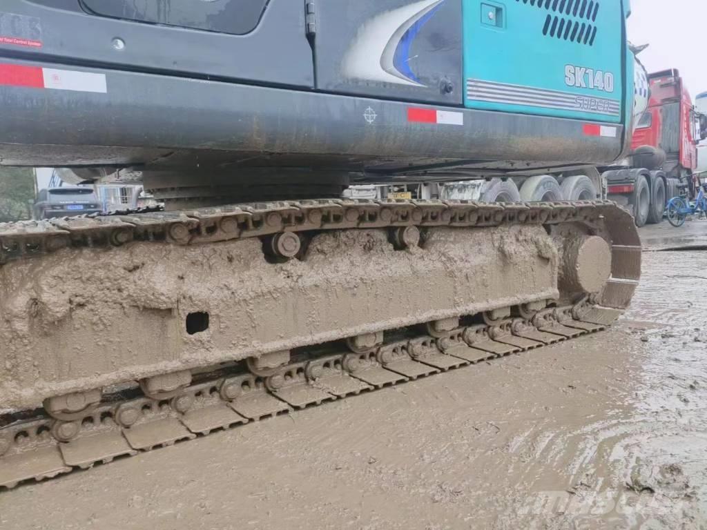 Kobelco SK 140 中型挖掘机