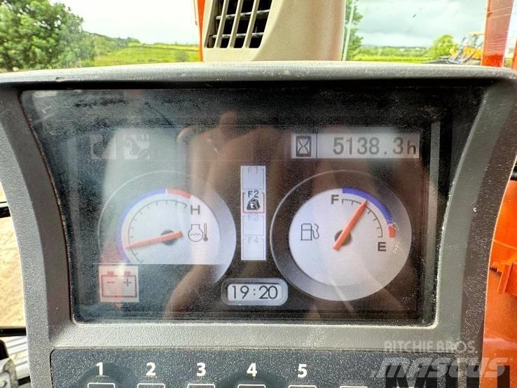 Hitachi ZX 70-3 中型挖掘机
