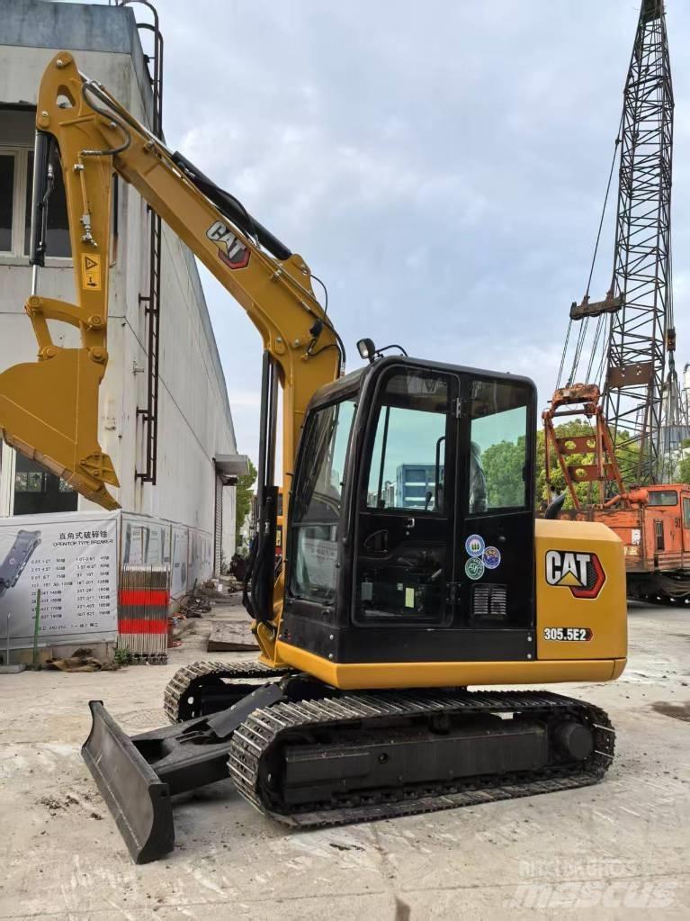 CAT 305.5 E 2 履带挖掘机