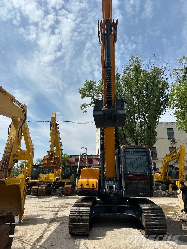 Hyundai 220LC-9S 履带挖掘机