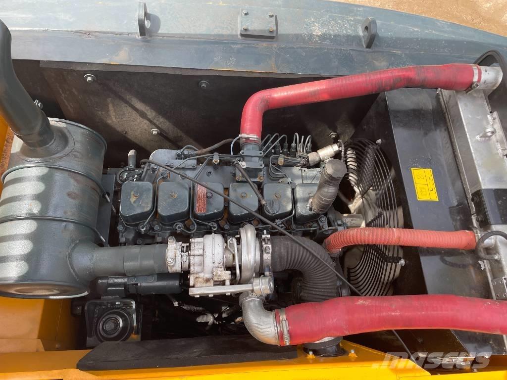 Hyundai 220LC-9S 履带挖掘机